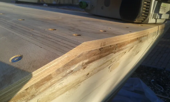 Barca d’epoca — lavorazione del legno